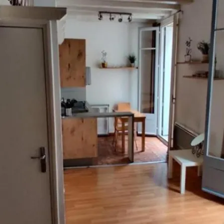 Beau Temps Bed and Breakfast Μονπελιέ